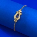 Lujosa pulsera de herradura en plata S925 con pavé de piedras y cadena tipo O - Ajustable / Pulsera de Herradura Color Dorado (B208)