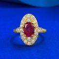 Vintage S925 Silberring mit 6x8mm ovalem rotem Zirkon und funkelnden weißen Kristallen - US 5 / Gold