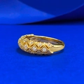 Retro S925 silver gold-plated ring with diamond pattern and sparkling zircon stones - US 5 / Gold