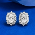 Eleganti orecchini a lobo ovali 7x9mm con pietre di zircone su velluto blu scuro - Argento 925 / Strass Bianco (E622)