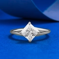 Elegant S925 sterling silver ring featuring a 6mm princess cut white cubic zirconia - US 5 / Silver