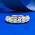 S925 sterling zilveren ring met fonkelende zirkonia stenen en gevlochten randen - US 6 / Zilver