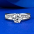Classic 925 sterling silver ring with 6mm round cubic zirconia and six-prong setting - US 5 / Silver