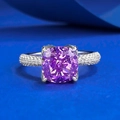 Elegante anello in argento 925 con gemma viola taglio cushion e micro-diamanti incastonati - US 5 / Lavanda
