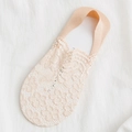 Spitzen-Füßlinge in Beige mit Blumenmuster und rutschfestem Silikonstreifen am Rand - Einheitsgröße / Nude