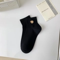 Schwarze Baumwoll-Füßlinge für Damen mit brauner Bären-Stickerei an der Seite - Einheitsgröße / Schwarz