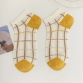 Beige plaid bamboo fiber ankle socks with yellow accents and breathable mesh texture - One Size / Grid (23059)