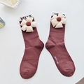 Chaussettes en coton bordeaux avec fleurs 3D et bords-côtes blancs contrastés - Taille unique / Café