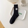 Schwarze Baumwollsocken mit weißer Smiley-Stickerei und vertikalen Rippenmustern - Einheitsgröße / Schwarz