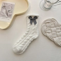 Witte koraalvlies sokken met schattige strik decoratie en getextureerd ruitjespatroon - Eén maat / Witte Ruit