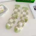Chaussettes épaisses à carreaux vert menthe et blanc en polaire douce pour l'hiver - Taille unique / Damiers Verts