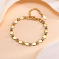 Detailed close-up of 18K gold-plated heart bracelet with sparkling zircon stones - Heart Style (01)