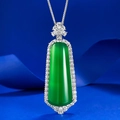 Elegante collana in argento S925 con pendente in calcedonio verde smeraldo su raso - N335 Ascesa Passo dopo Passo / Argento 925