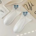 Witte sokken met blauwe gevlokte strik en schattig cartoon detail voor dames - Eén maat / Blauw