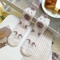Chaussettes en polaire corail à pois avec oreilles de mouton 3D et peluche - Taille unique / Poche zippée