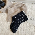 Chaussettes thermiques d'hiver noires à pois blancs et bordure en peluche douce - Taille unique / Noir