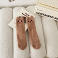 Braune Korallenfleece-Socken mit 3D-Tierohren und gesticktem süßem Bärengesicht - Brauner Bär