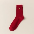 Calze rosse in cotone a costine con ricamo a cuore dorato per il capodanno cinese - Stile Ricamo Cuore