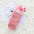 Chaussettes de nuit rayées rose et marron en polaire corail avec cochon mignon - Taille unique / Petit Cochon Rougissant
