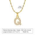 Collier en acier inoxydable doré avec pendentif lettre Q serti de zircones cubiques - Lettre Q