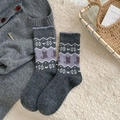 Calcetines de lana grises estilo Fair Isle con motivo de gato y rayas moradas de invierno - Talla única / Gris Oscuro Copo de Nieve