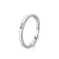 Anello minimalista in argento sterling S925 con un brillante diamante solitario tondo - US 5 / Bianco