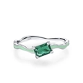 Anello in argento S925 con design a onde, smalto verde e zircone rettangolare incastonato - US 5 / Verde