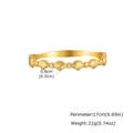 Detailansicht des goldenen Edelstahl-Armreifs mit Muschel-Design und Zirkonia-Maßen - Muschelform Strass Stil (B-767G)