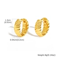 Detailansicht der 14K Gold Croissant Creolen mit den Maßen von 1,3cm Höhe - 14K Gold