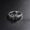 Vintage 925 sterling silver open ring with cross patterns and a red zircon centerpiece - Red (KDP519)