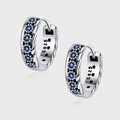 Orecchini a cerchio in argento S925 intrecciati con zirconi blu e texture retrò - Stile Intrecciato con Zirconia Blu (KDP1281)
