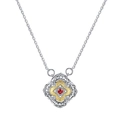 Elegante collana a quadrifoglio in argento sterling S925 con gemma rossa e petali traforati - Stile Petalo Svuotato (KDP1960)