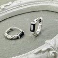 Detail of S925 sterling silver stamp and vintage texture on green zircon earrings - Black Zirconia Meteorite Texture Style (KDP2390)