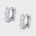 Orecchini a cerchio in argento S925 con trama a cratere e zirconi bianchi brillanti - Orecchini Stile Cubetto di Ghiaccio Texture a Cratere (KDP2197)