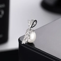 Elegant S925 silver vine leaf pearl pendant with sparkling zircon accents on dark base - Vine Leaf Artificial Pearl Pendant (KDP2494)