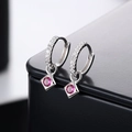 Eleganti orecchini a cerchio in argento S925 con ciondolo in zircone rosso e micro diamanti bianchi - KDP2521 / diamante rosso