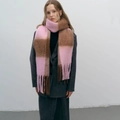Écharpe épaisse à rayures roses et marron avec franges longues et texture pelucheuse - Rose Marron