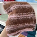 Écharpe en tricot à rayures roses et marron avec texture moelleuse en laine mohair - Rayé Rose-Marron