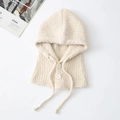 Passamontagna beige in misto lana con bottoni e coulisse regolabile per il massimo calore - Bianco Latte