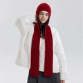Sciarpa con cappuccio in maglia a coste rosso vivace per calore invernale e stile - Rosso