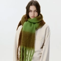 Dicker Winter-Schal mit grün-braunem Karomuster und langen Fransen für Damen - Olivbraun