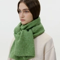Écharpe en maille mélange de laine vert herbe avec texture moelleuse et bords côtelés - Vert Matcha (Avec Étiquette)