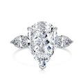 Elegante anello in argento 925 con pietra rosa a goccia e diamanti laterali - US 8 / Zirconia Bianca