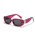 Occhiali da sole retrò con montatura rosa rosso traslucido e lenti grigio scuro - Rosso Ciliegia