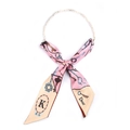 Roze zijden sjaal met parelketting, vintage sleutel- en sterrenprint decoratie - Roze Vintage Sleutel (ZPS25-1)