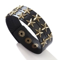 Punk Lederarmband in Schwarz mit doppelreihigen goldenen Sternen und Druckknopfverschluss - Schwarz