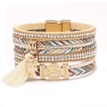 Bracciale multistrato bohémien con chiusura magnetica, strass, civetta e nappa - Stile Civetta / Bianco avorio