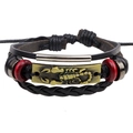 Herren Lederarmband mit Skorpion-Metallplatte und roten Holzperlen, verstellbares Band - Gold