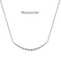 Collana a sorriso in argento S925 e moissanite con pietre rotonde graduate - Argento 925 / Oro Bianco (DO190026-S-W-NA)
