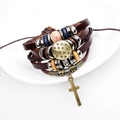 Bracciale multistrato in pelle con pendente a croce, ciondolo a stella e perle vintage - Marrone